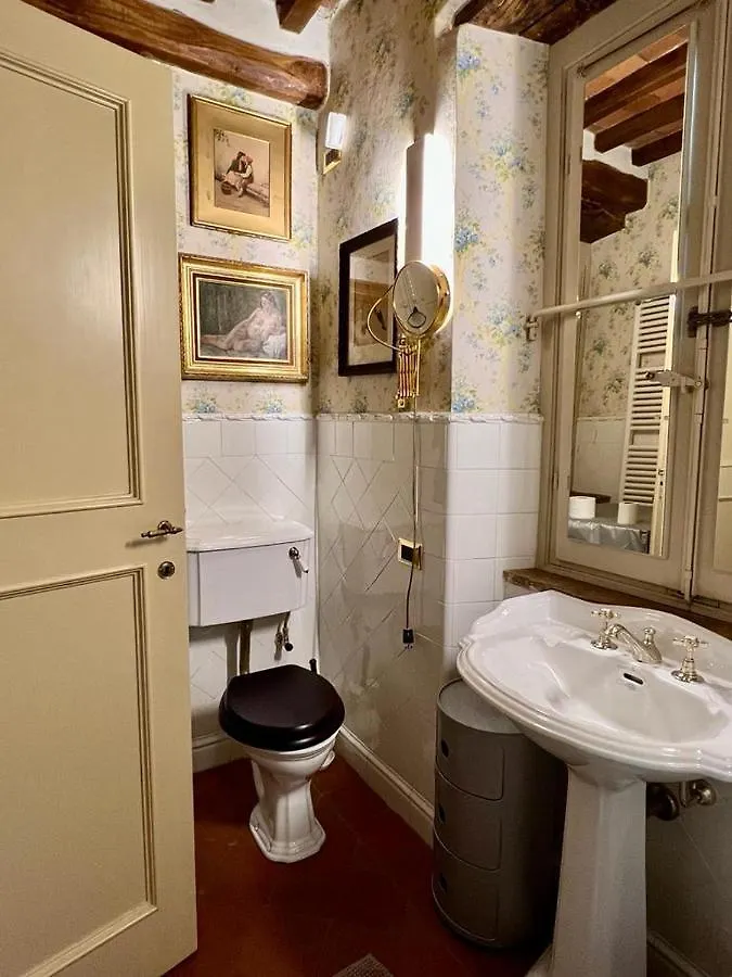 La Casa Di Francesca Tra Le Colline Di Lucca In Toscana