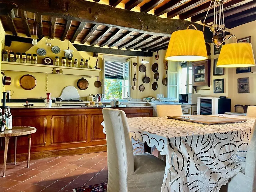 Apartment La Casa Di Francesca Tra Le Colline Di Lucca In Toscana Italy